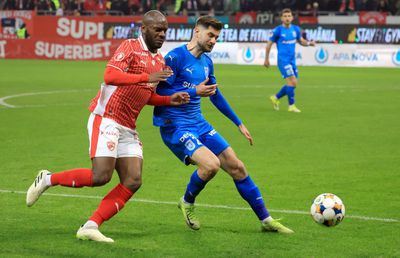 Legenda Craiovei, încurcată de ce a văzut în derby-ul cu Dinamo: „Paralizați! Un meci ciudat”