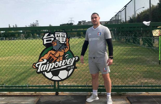 Antrenorul român prins de coronavirus în Taiwan: „Când mă văd pe stradă, oamenii își trag masca pe față! Nu-i condamn”