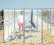 La plajă și la restaurant, separați de plexiglas! Planul italienilor pentru reluarea activităților sociale
