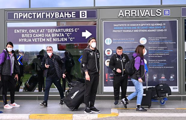 Echipa GSP, sosire într-un oraș închis: cum sunt restricțiile în comparație cu România