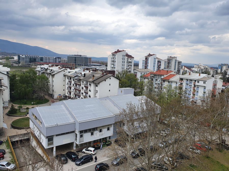 Așa arată majoritatea blocurilor din Skopje Așa arată majoritatea blocurilor din Skopje