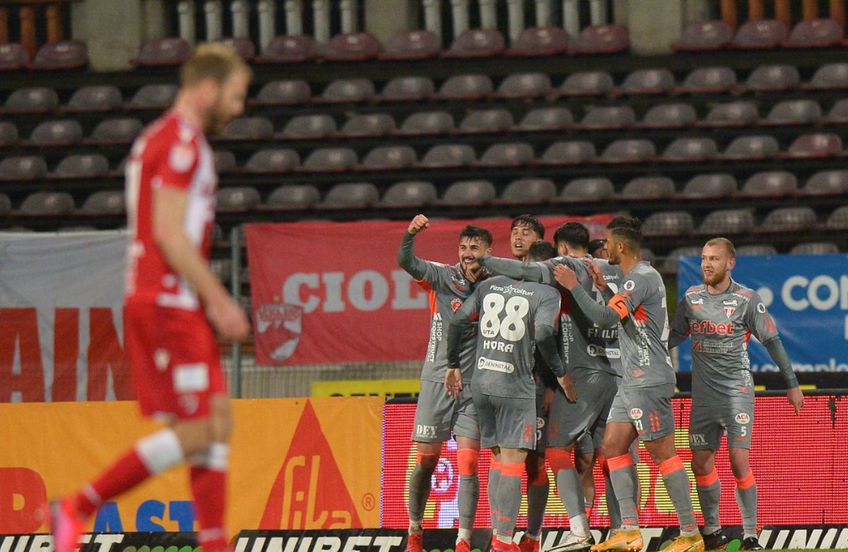 UTA a învins-o pe Dinamo în deplasare, 1-0, în runda a doua a play-out-ului din Liga 1. Situația echipei lui Dusan Uhrin rămâne foarte complicată.