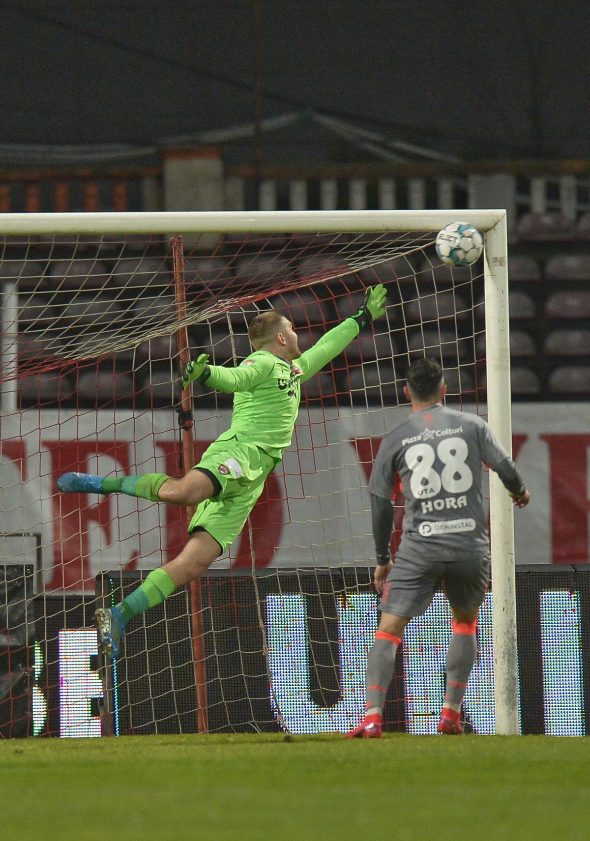 Un fost conducător de la Dinamo explică unde a greșit clubul: „Tu ai datorii și faci asta?”