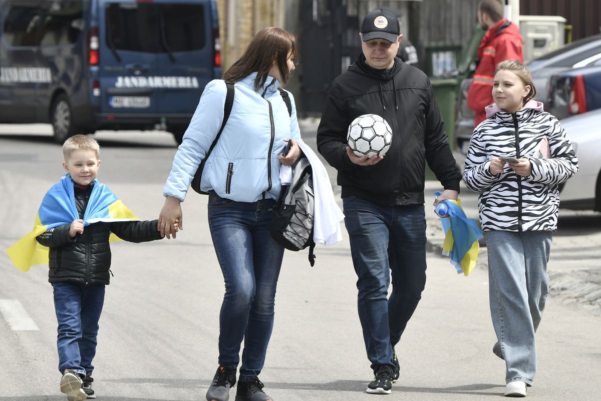 „Slava Ukraini!” » Imagini de la CFR Cluj - Dinamo Kiev, amicalul caritabil pentru Ucraina