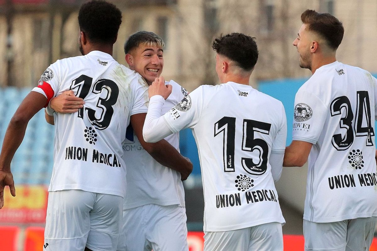 Copiii încasează rușine după rușine pentru ca LPF să ia sute de mii de euro