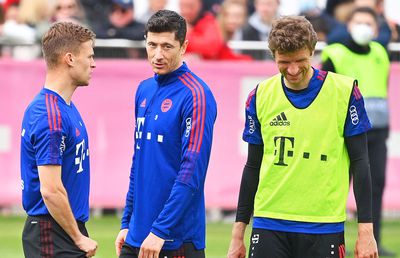 Bayern se dizolvă! Ar putea pleca cel puțin jumătate de echipă. Nume mari pe listă