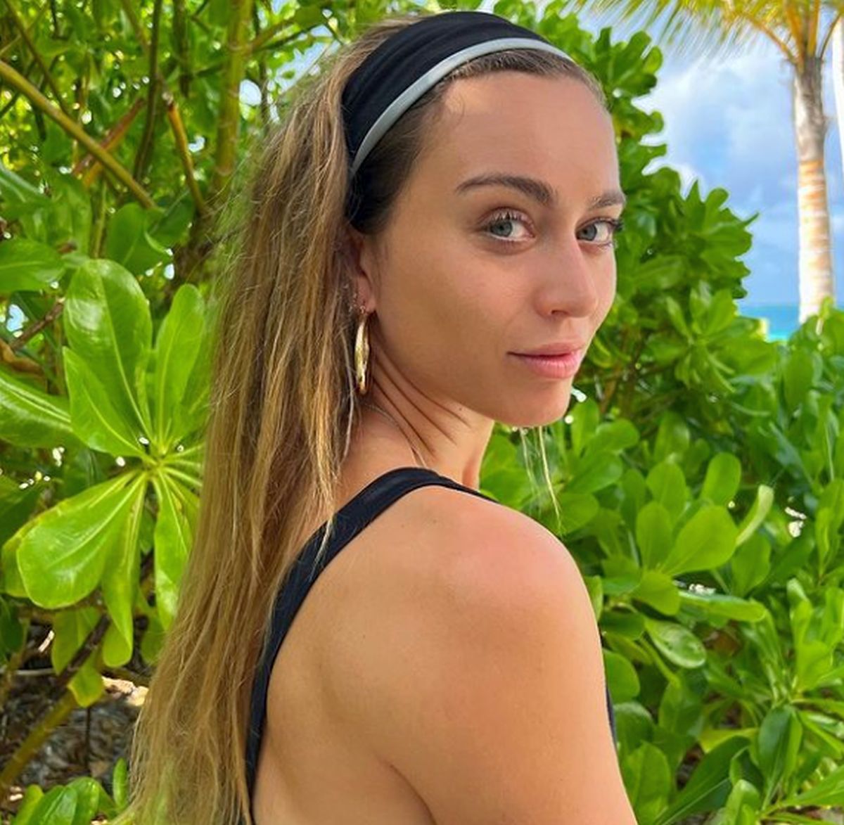 Paula Badosa a pozat topless în vacanța din Maldive » Imagini HOT cu cea mai sexy jucătoare din circuit