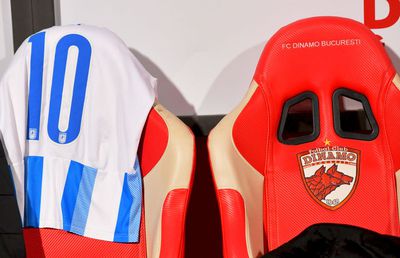Aici s-a ajuns! Dinamo invită fanii să deseneze noua siglă: „Pe modelul Juventus sau Manchester City”