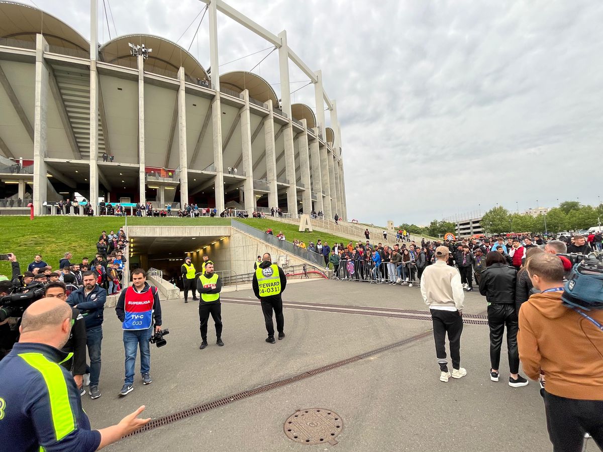 Imagini dinainte de FCSB - Rapid