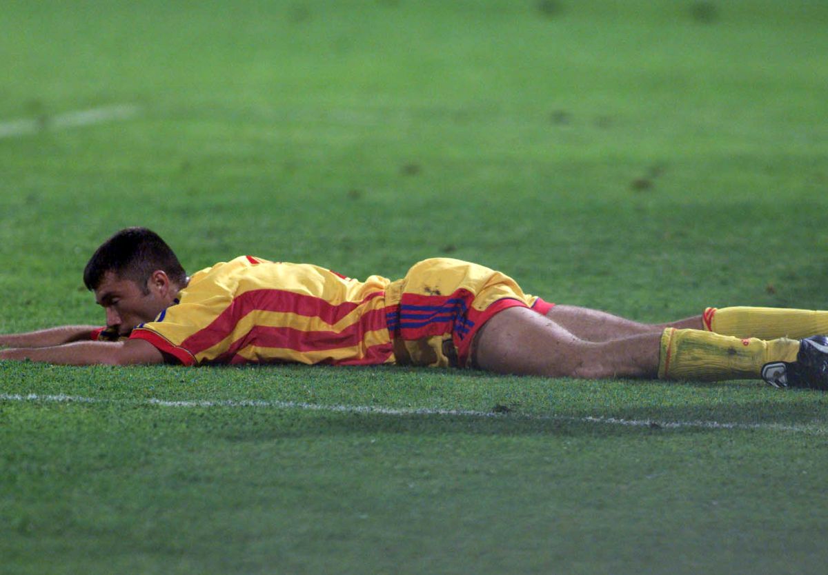 Cobra #50 » Geniul rebel Adrian Ilie a împlinit 50 de ani. Fotografii spectaculoase, dezvăluiri și regrete: „Publicul mă venera... E cea mai mare greșeală a carierei mele”