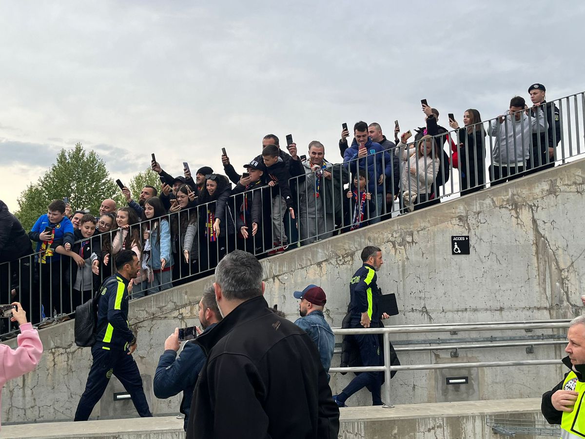 Imagini dinainte de FCSB - Rapid