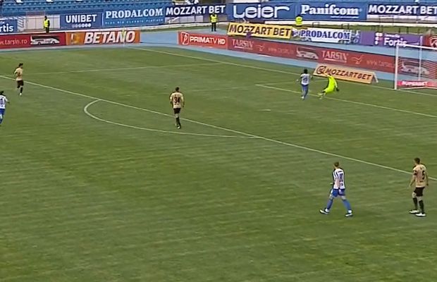 „Copilul” noului antrenor și-a îngenuncheat echipa în 4 zile » 3 gafe inexplicabile, două în lupta pentru evitarea retrogradării