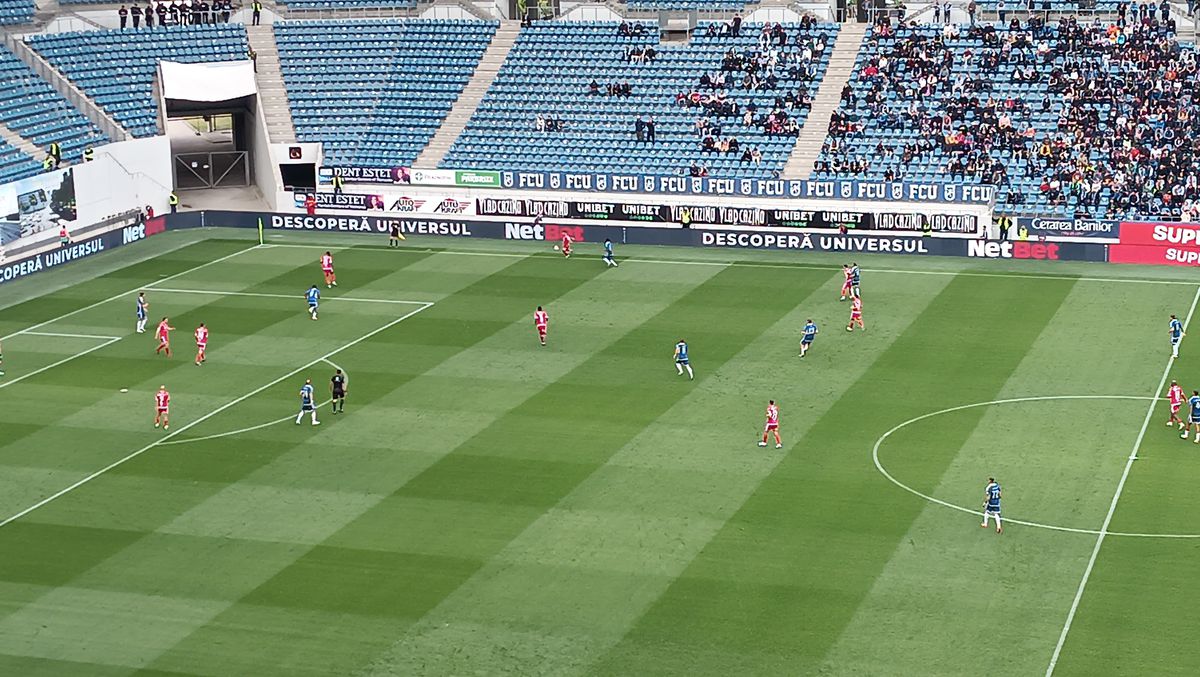 FCU Craiova - Dinamo, imagini de meci