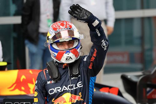 Astăzi au avut loc calificările pentru Marele Premiu al Chinei. Max Verstappen (26 de ani), campionul mondial en-titre, a fost primul care a trecut linia de sosire și a stabilit un nou record.