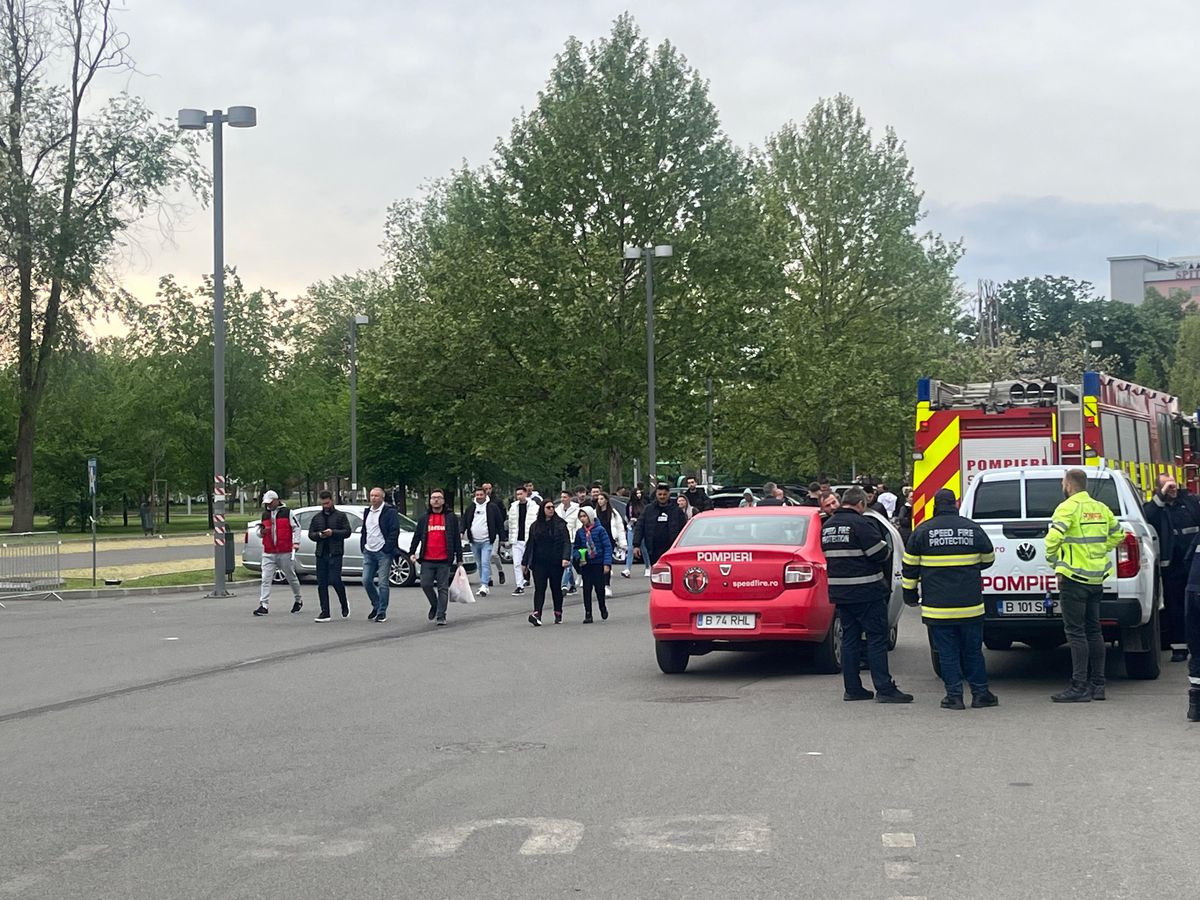 Imagini dinainte de FCSB - Rapid