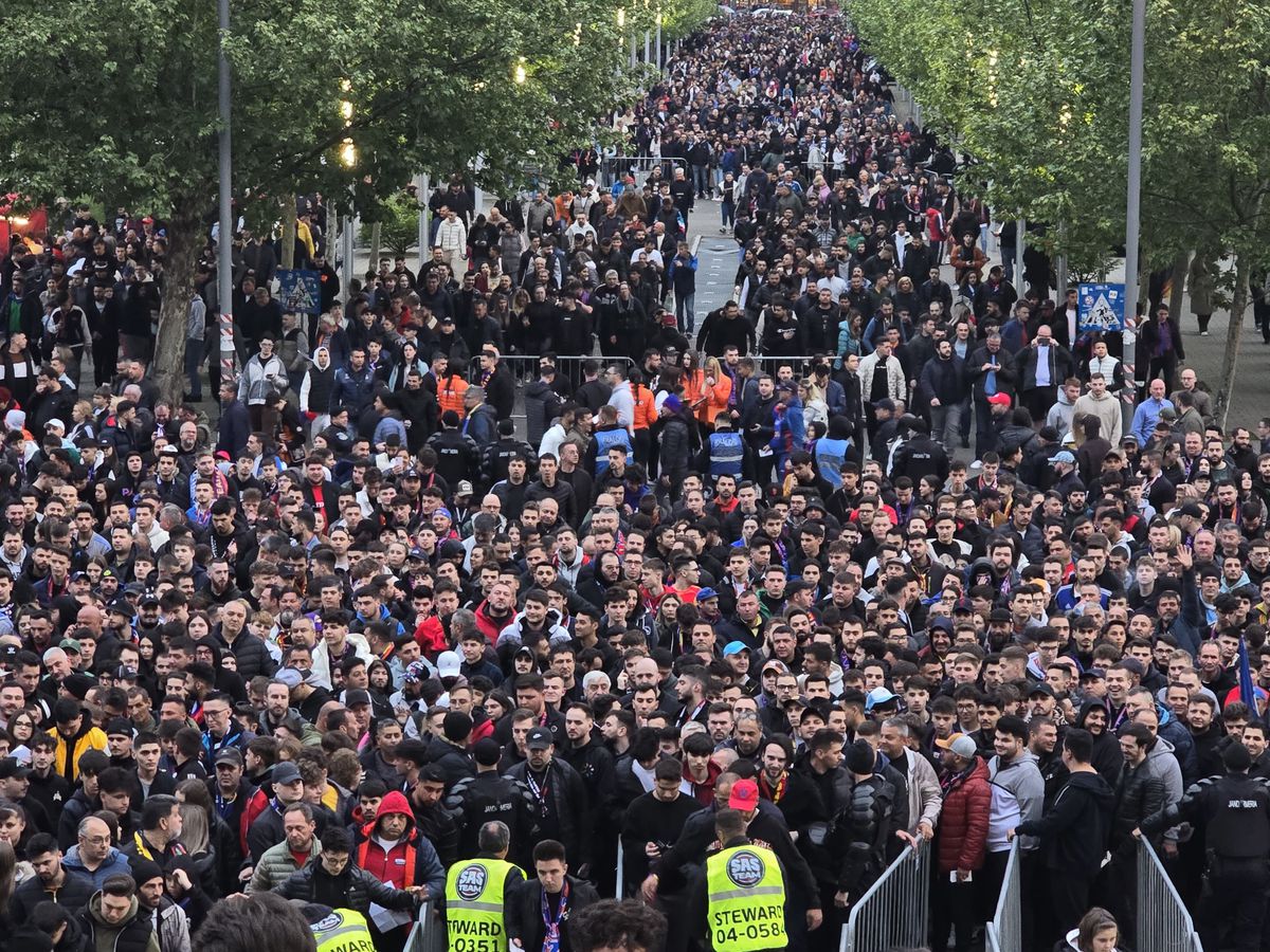 Imagini dinainte de FCSB - Rapid
