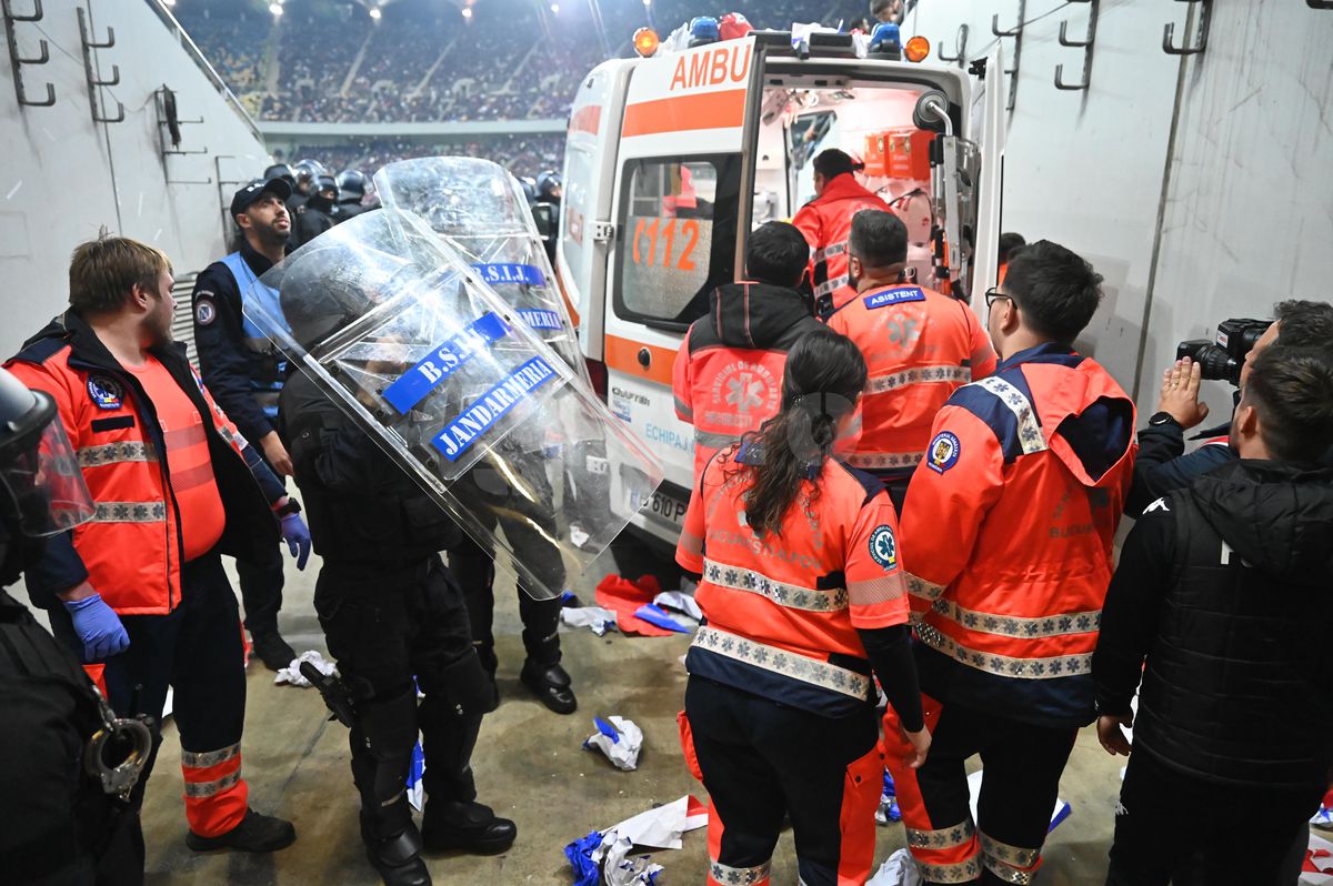 Scene revoltătoare pe Arena Națională » Jandarmii, nevoiți să intervină cu scuturile în momentul accidentării lui Hromada