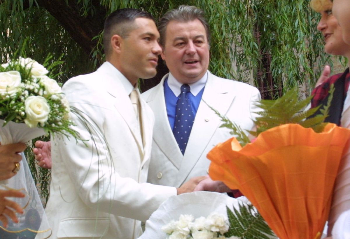 Cobra #50 » Geniul rebel Adrian Ilie a împlinit 50 de ani. Fotografii spectaculoase, dezvăluiri și regrete: „Publicul mă venera... E cea mai mare greșeală a carierei mele”