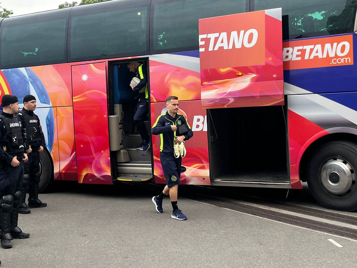 Imagini dinainte de FCSB - Rapid