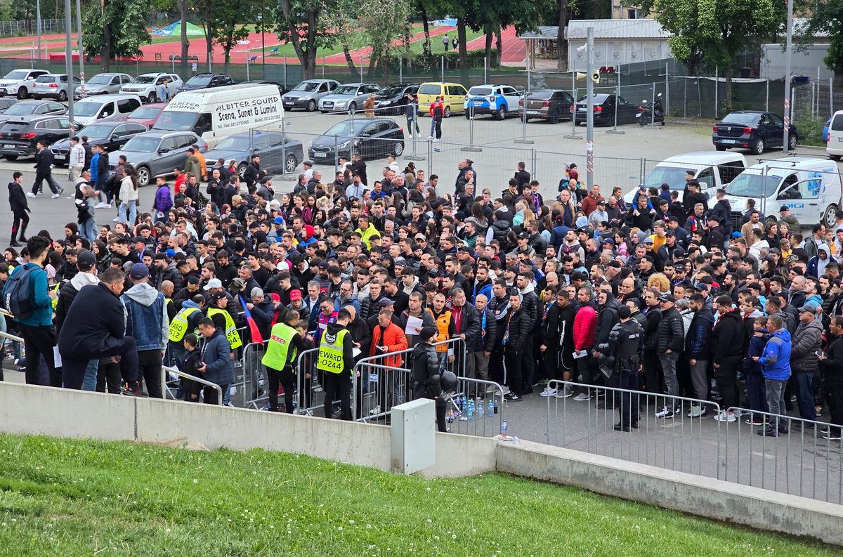 Imagini dinainte de FCSB - Rapid