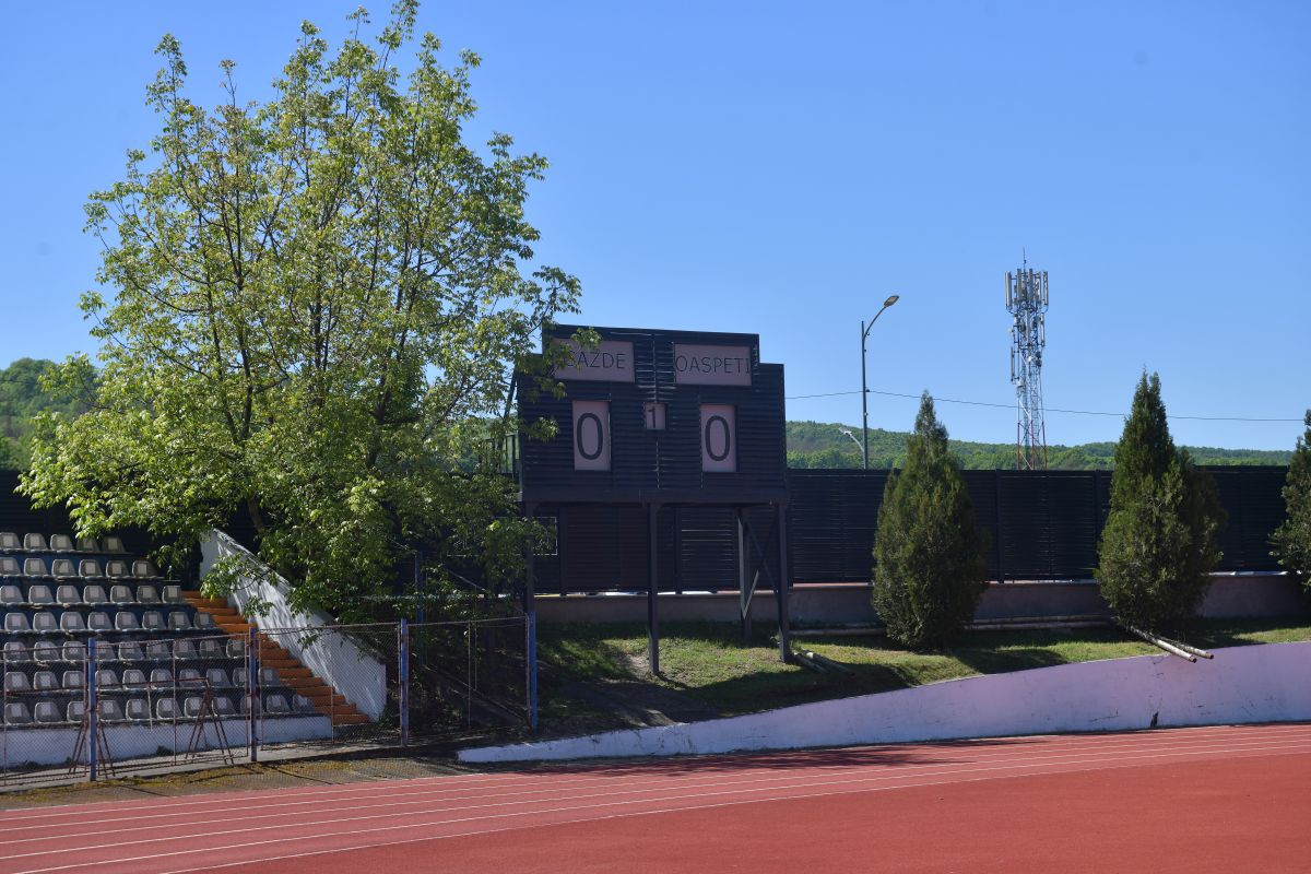 În urmă cu 5 ani, primarul promitea aici un stadion ultramodern » Cum arată azi arena de 12.000 de locuri din provincie: imaginile surprinse de GSP