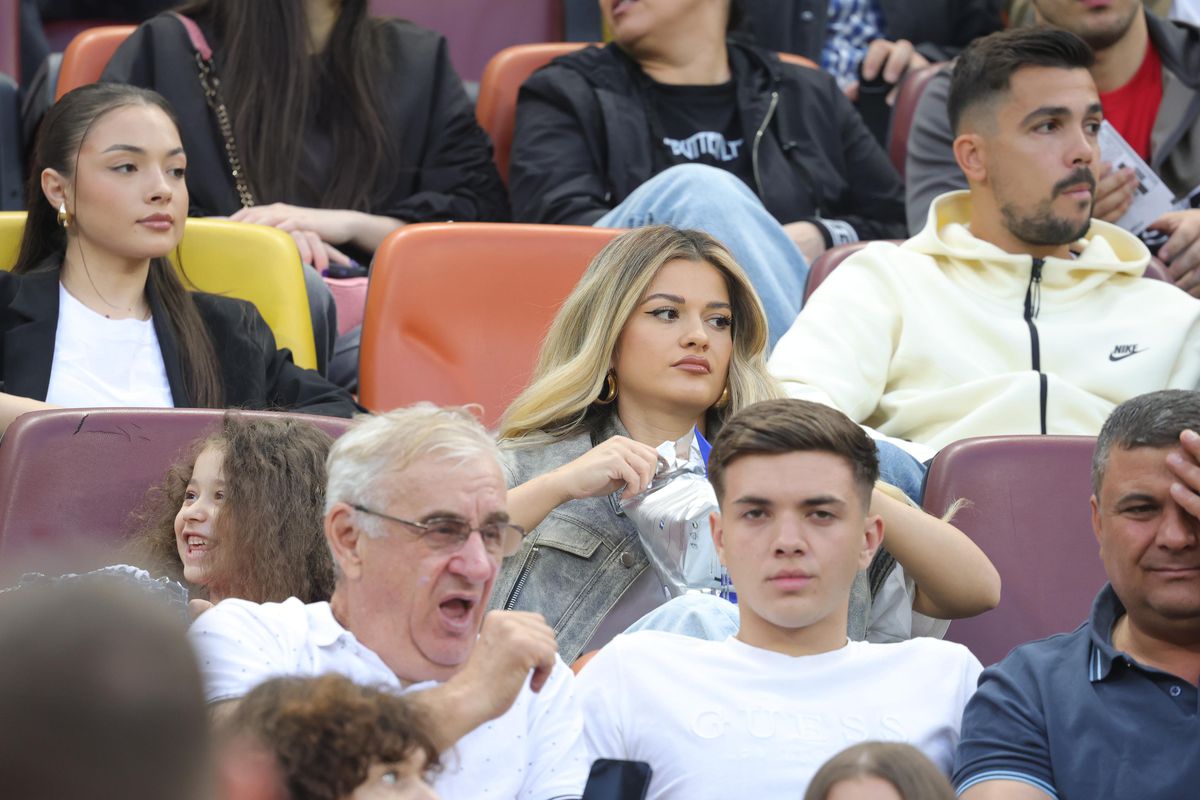 Nume cunoscute în tribunele Arenei Naționale la FCSB - CFR Cluj