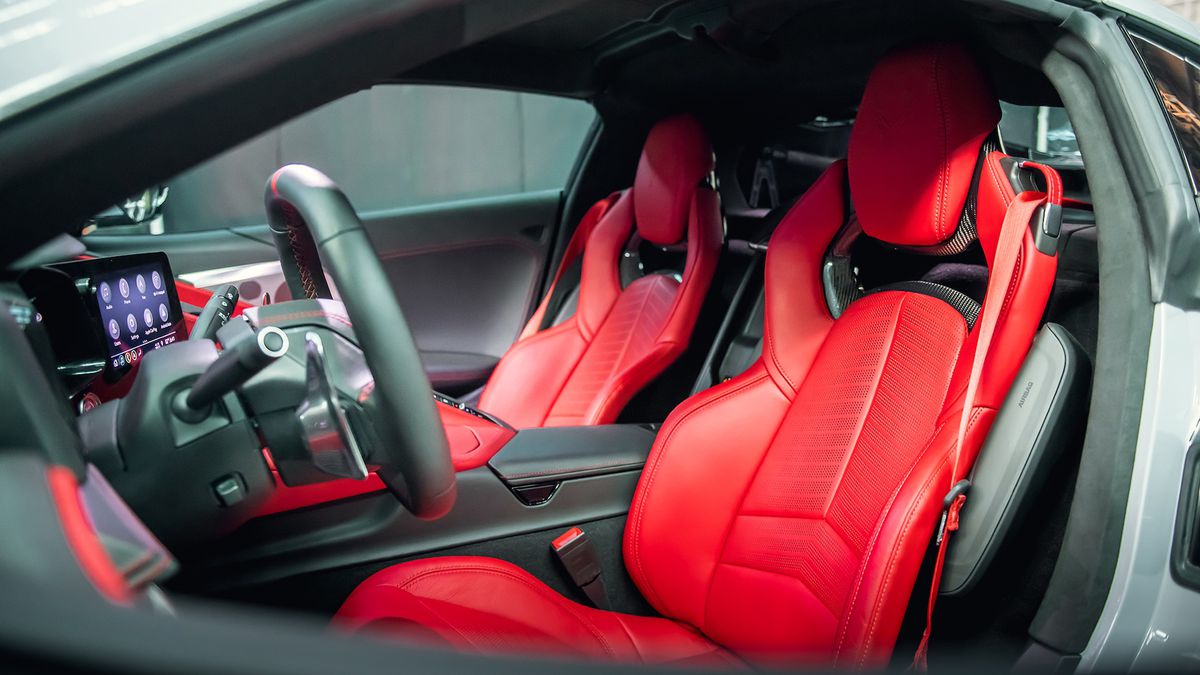 Mașina a făcut furori în Statele Unite și vine în România după 6 ani » Se va bate cu BMW și Mercedes