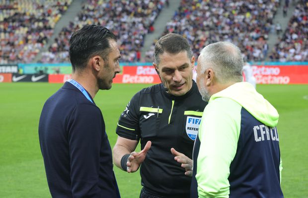 Imagini în premieră în Superliga » Cum au fost surprinși Elias Charalambous și Dan Petrescu înainte de FCSB - CFR Cluj