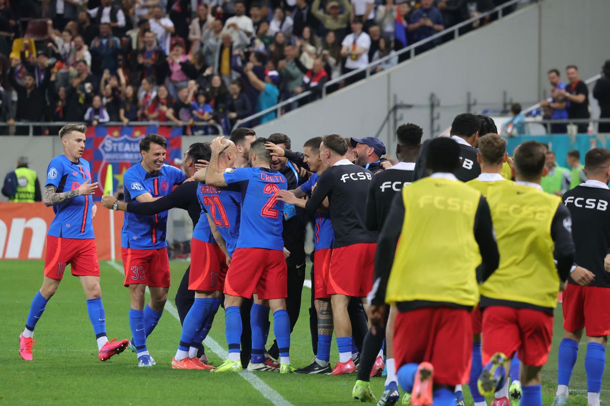 Nume cunoscute în tribunele Arenei Naționale la FCSB - CFR Cluj