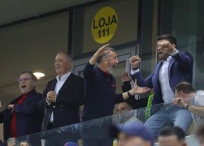 Mihai Stoica a oferit imaginile serii după FCSB - CFR Cluj: cum a trăit în lojă finalul dramatic și pe cine a îmbrățișat după succes