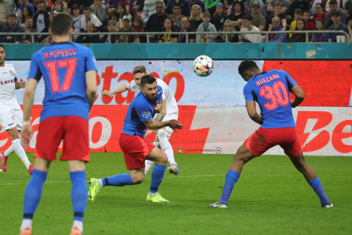 Dan Petrescu, uluit după eșecul cu FCSB: „N-am mai văzut așa ceva. Doamne ferește!”