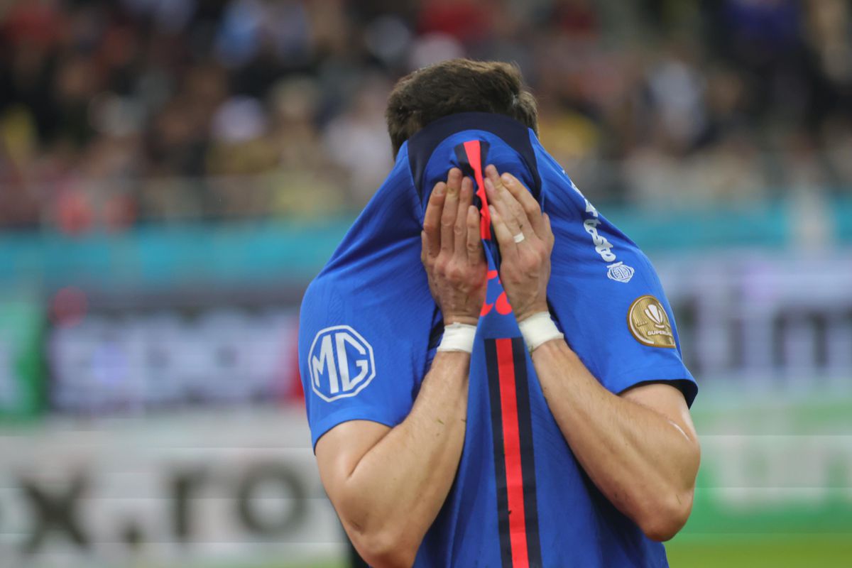 Gafa imensă din FCSB - CFR, „taxată” în studio: „Nu are nicio scuză” / „Nu înțeleg niciodată de ce face asta”