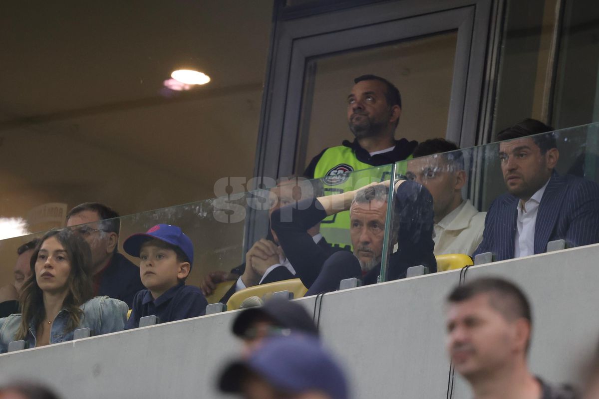 Mihai Stoica la meciul FCSB - CFR / foto: Ionuț Iordache (GSP)