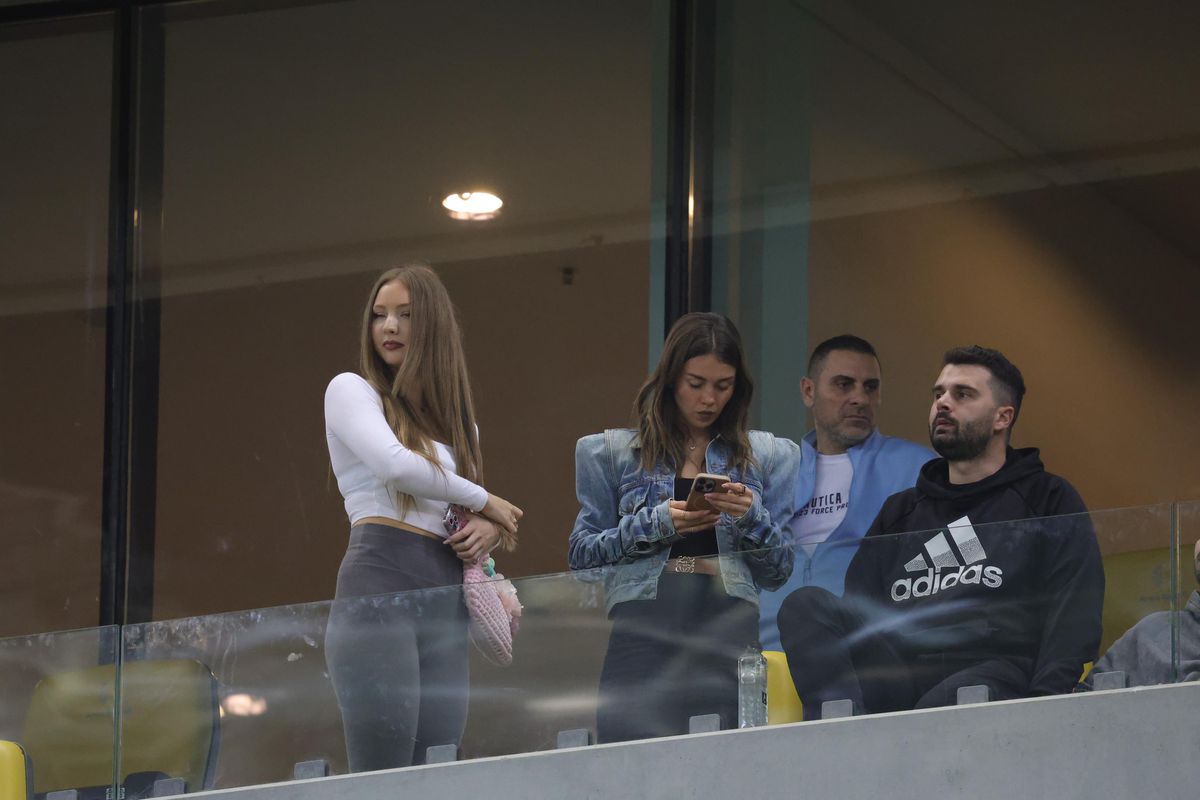 Numărul oficial de spectatori prezenți la FCSB - CFR Cluj » Cine a atras privirile pe Arena Națională: o prezență nelipsită și un „maratonist” al zilei