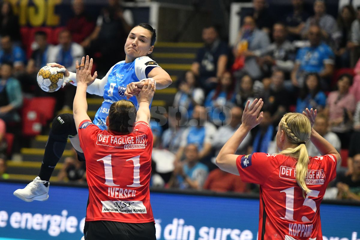 Crina Pintea, emoționată după primul pas făcut spre Final Four-ul Ligii Campionilor la handbal feminin: „Am avut pielea de găină tot meciul”