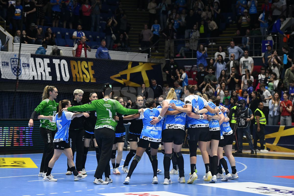 Final dramatic în CSM București - Esbjerg » Revenire fantastică în repriza a doua într-un meci special pentru Cristina Neagu