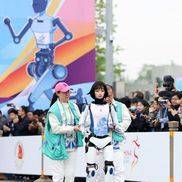 Primul semimaraton cu roboți umanoizi disputat în China, la Beijing Foto: Imago Images