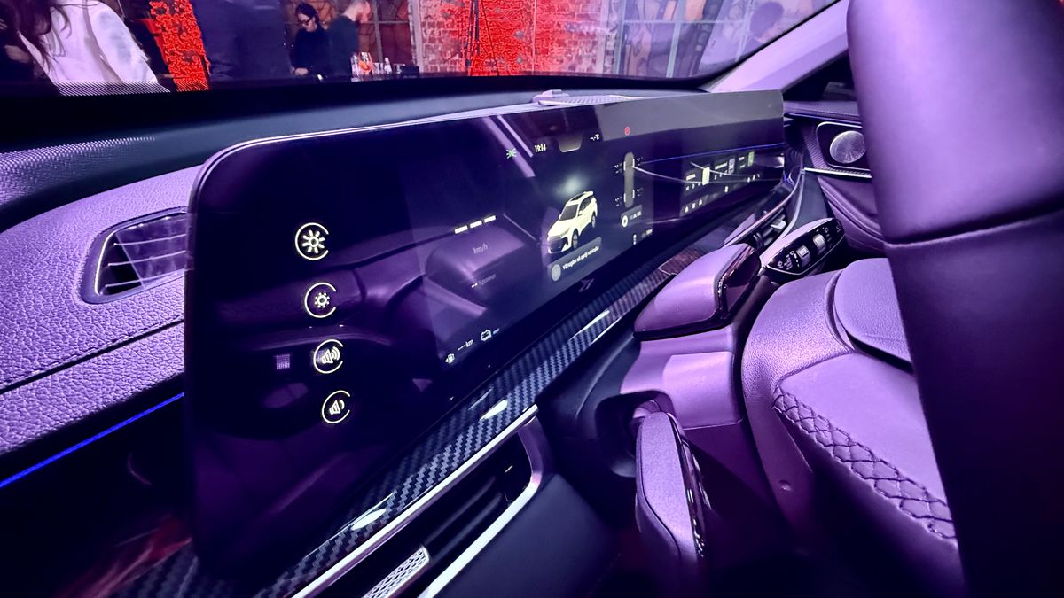 „Tancul” chinezesc care atacă piața SUV-urilor din România s-a lansat oficial la București