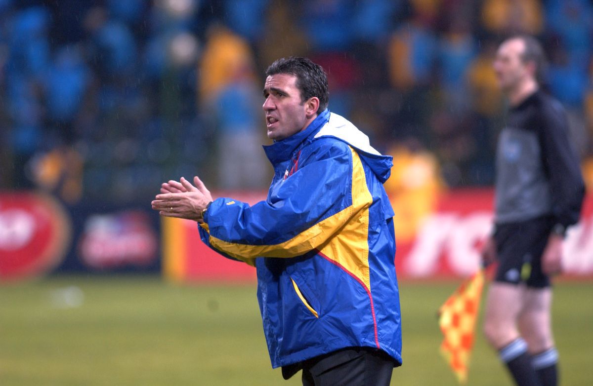 Gică Hagi, selecționer în 2001 - imagini cu „Regele” dintr-o epocă dispărută astăzi