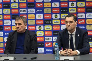 Gică Hagi, Răzvan Burleanu și Mihai Stoichiță susțin acum o conferință de presă la Casa Fotbalului