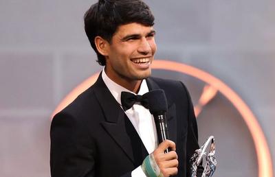 Carlos Alcaraz, premiat la Gala Laureus! Nadia Comăneci a primit și ea un trofeu