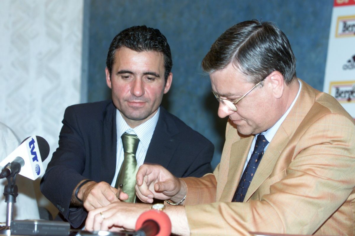 Gică Hagi, selecționer în 2001 - imagini cu „Regele” dintr-o epocă dispărută astăzi