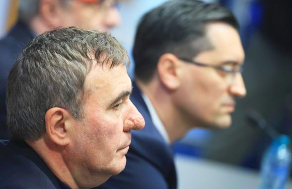 La instalare, Gică Hagi a oferit un moment emoționant: „Mircea Lucescu m-a dorit, e profesorul meu!”