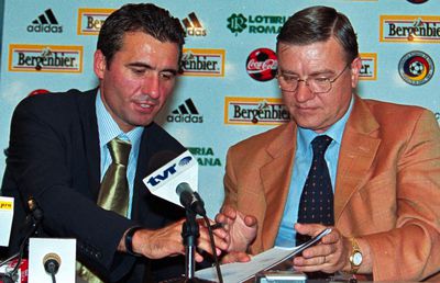 Gică Hagi selecționer, atunci și acum » Fraza celebră rostită de „Rege” când a fost instalat prima oară la națională + Lumea de atunci NU mai există