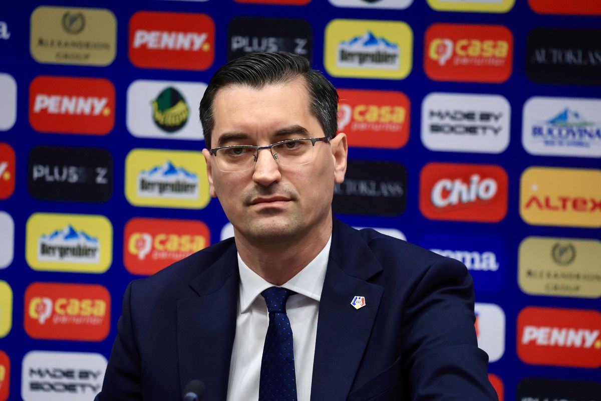 Gică Hagi, noul selecționer al naționalei României