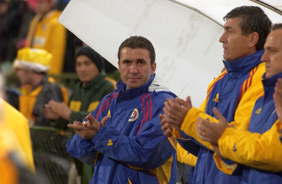 Gică Hagi, selecționer în 2001 - imagini cu „Regele” dintr-o epocă dispărută astăzi