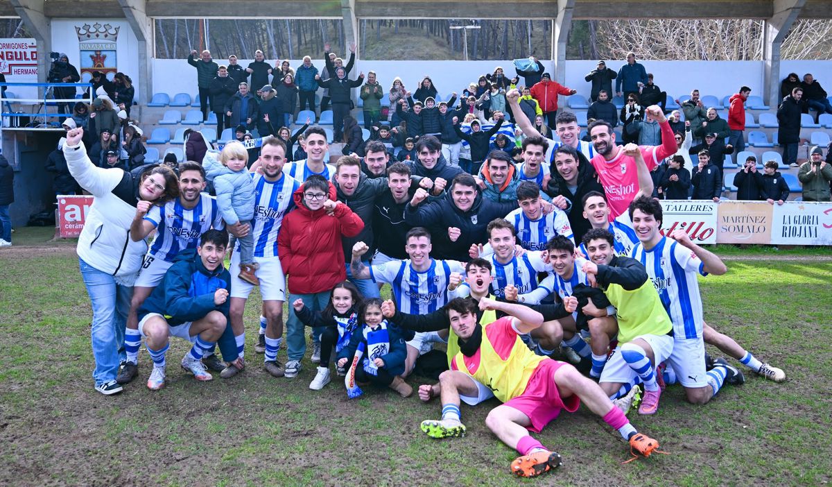 Stadionul „ascuns” în munți a devenit destinație turistică