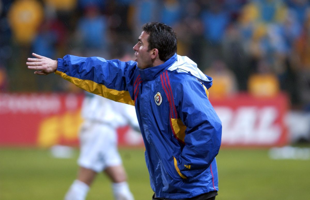 Gică Hagi, selecționer în 2001 - imagini cu „Regele” dintr-o epocă dispărută astăzi