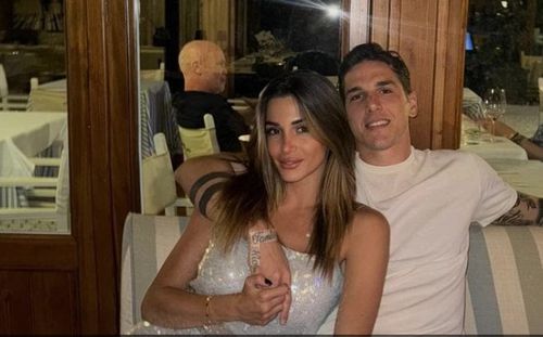 Nicolo Zaniolo, care ar trebui să revină la finele sezonului la Galatasaray, împreună cu soția sa, Sara Scaperrotta / Foto: Imago