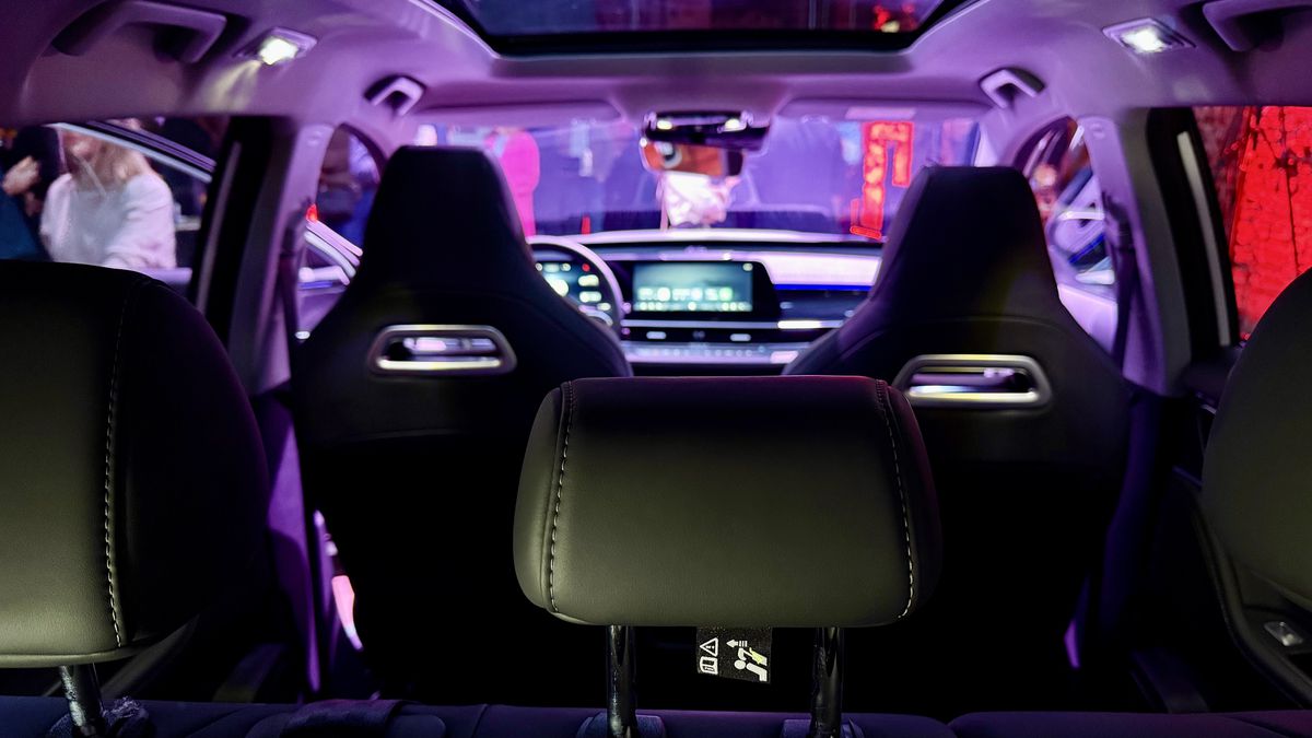 „Tancul” chinezesc care atacă piața SUV-urilor din România s-a lansat oficial la București